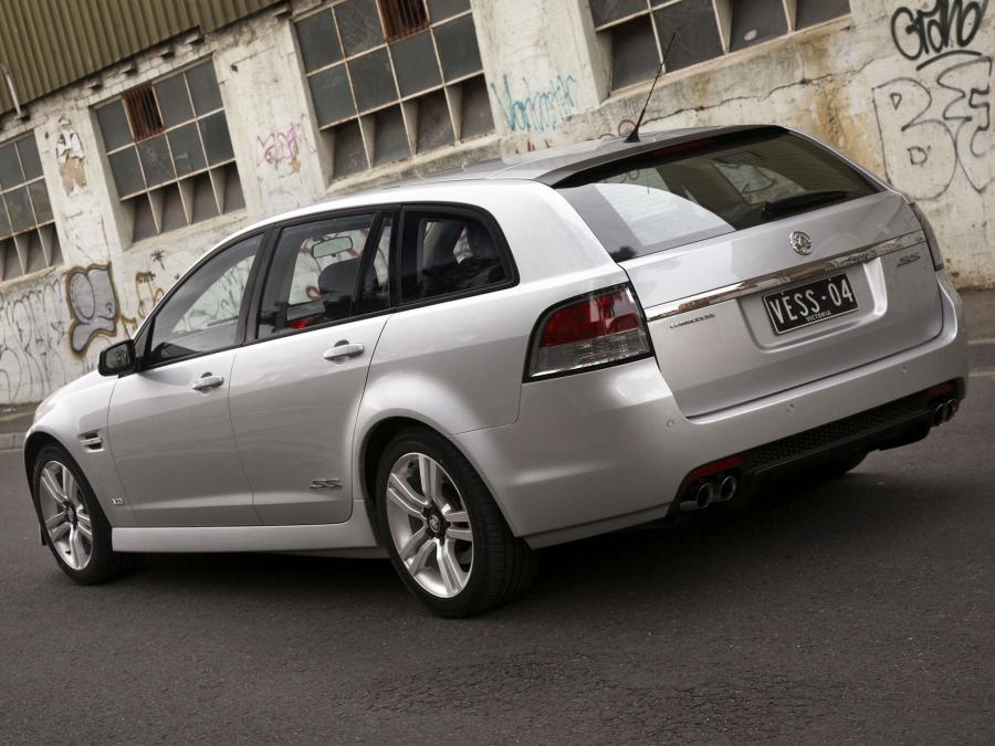  Holden Commodore SS Sportwagon 2008 года  (фото 13 из 16)